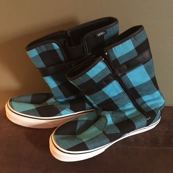 Vans Shoes - Vans Hightop. Women’s Size 9